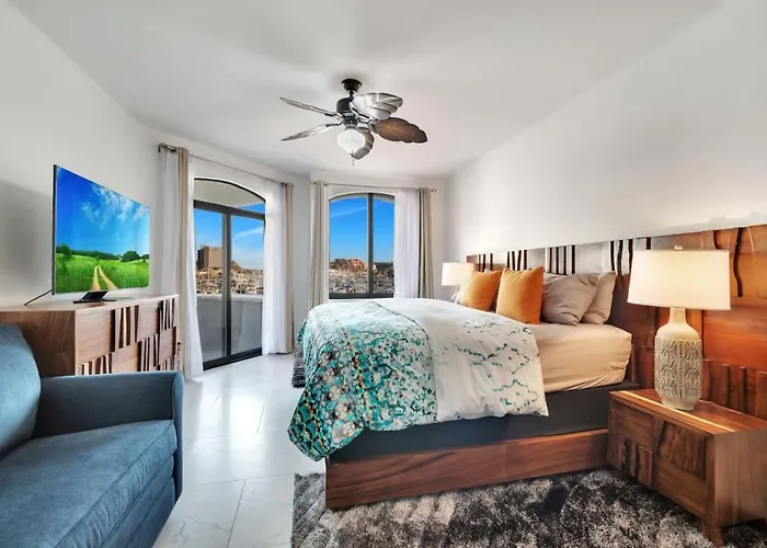 Holiday home Completely Remodeled 2bd-2ba Plaza Bonita *