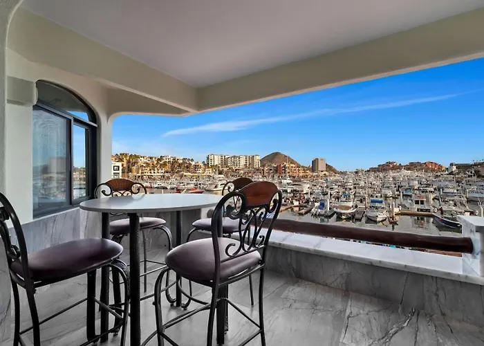 Completely Remodeled 2bd-2ba Plaza Bonita