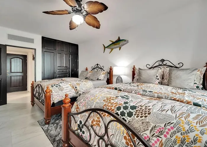 Completely Remodeled 2bd-2ba Plaza Bonita Holiday home *